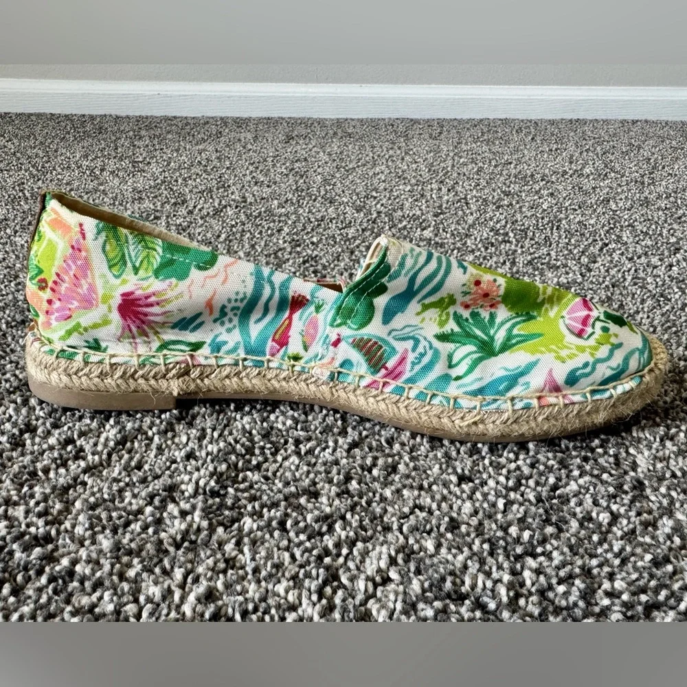 Charlie Paige Women’s Espadrille Shoes in Multi-Color Tropical Print Size 40/9